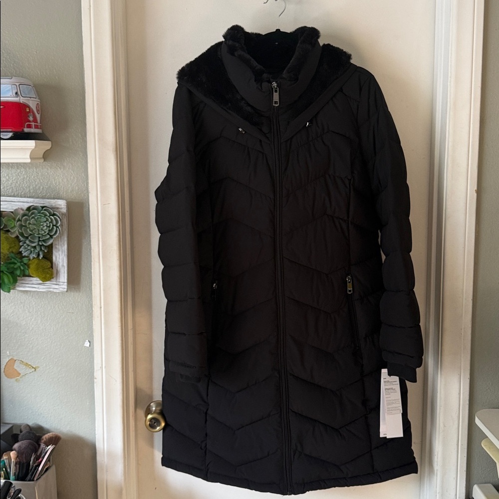 CALVIN KLEIN 🔥❄️ Matte  Stretch Hooded Chevron Quilted Jacket - Picture 3 of 15